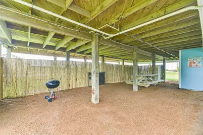 1004 20th Street, Dickinson, TX 77539 - Photo 13