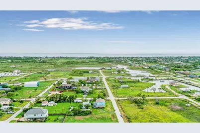 1004 20th Street, Dickinson, TX 77539 - Photo 3