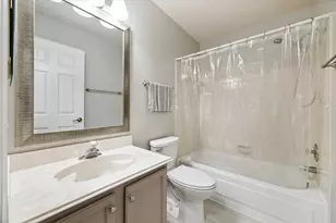 15303 Laurel Knoll Cir, Cypress, TX 77433 - Photo 9