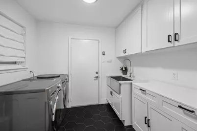 9211 Olathe Street, Houston, TX 77055 - Photo 23