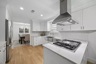 9211 Olathe St, Houston, TX 77055 - Photo 13
