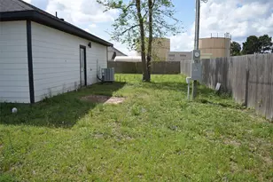 445 Road 5102 J, Cleveland, TX 77327 - Photo 35