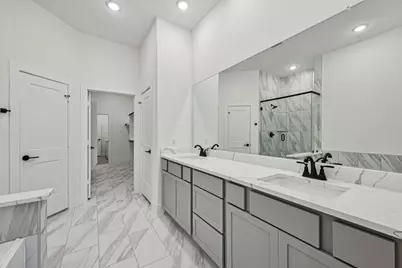 26237 E Outrider Banks Circle, Montgomery, TX 77316 - Photo 15