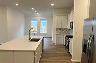 2223 Pacific Current Way, League City, TX 77573 - Photo 5