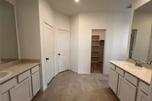 2223 Pacific Current Way, League City, TX 77573 - Photo 9