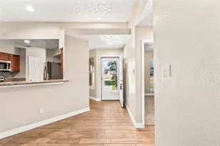 311 Windward Dr, League City, TX 77573 - Photo 7