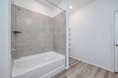 1122 Tempranillo Way, Houston, TX 77090 - Photo 39