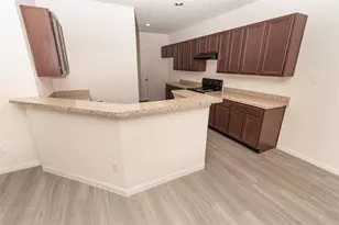 3918 Calgary Cir, Missouri City, TX 77459 - Photo 5