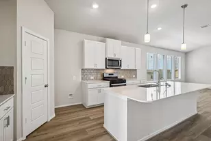 17215 Remington Mdws St, Waller, TX 77484 - Photo 9