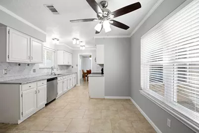 16738 Barkentine Lane, Friendswood, TX 77546 - Photo 23