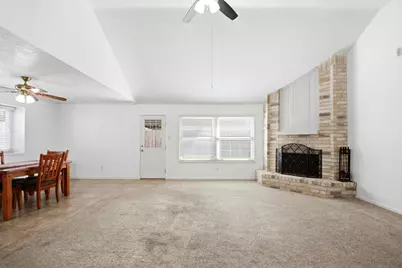 16738 Barkentine Lane, Friendswood, TX 77546 - Photo 13