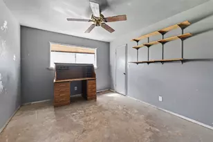 7411 Hwy 36, Jones Creek, TX 77541 - Photo 17