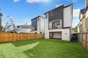 4036 Lanark Ln, Houston, TX 77025 - Photo 29