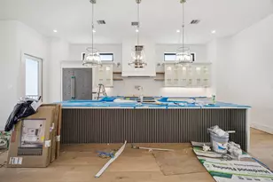 4036 Lanark Ln, Houston, TX 77025 - Photo 7