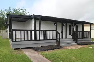 1115 W 4th St, Freeport, TX 77541 - Photo 27