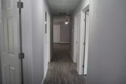 1115 W 4th Street, Freeport, TX 77541 - Photo 9