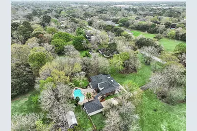 2500 Owen Street, Alvin, TX 77511 - Photo 49