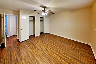 16259 Hollow Wood Dr, Houston, TX 77090 - Photo 13