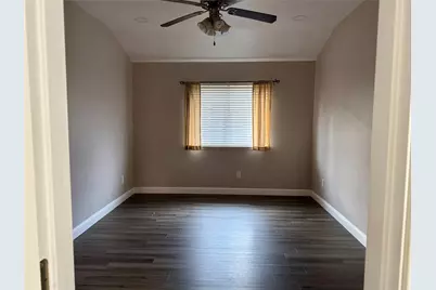9431 Water Edge Point Ln, Humble, TX 77396 - Photo 11