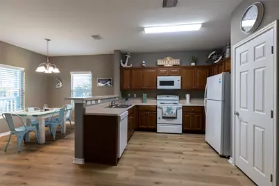 1126 3 Ks, San Leon, TX 77539 - Photo 15