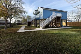 1126 3 Ks, San Leon, TX 77539 - Photo 3