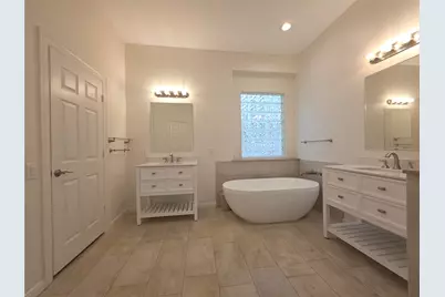 6 Cheshire Glen Court, The Woodlands, TX 77382 - Photo 15