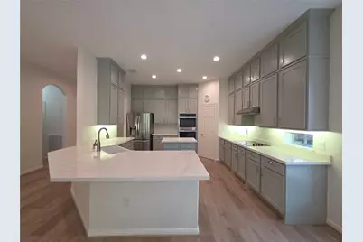 6 Cheshire Glen Court, The Woodlands, TX 77382 - Photo 3