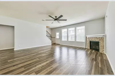 2626 Fresh Dawn Drive, Fresno, TX 77545 - Photo 5