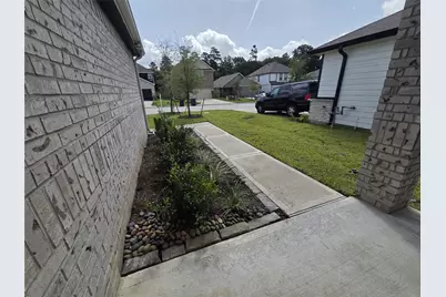 2390 Tavo Trail Drive, Conroe, TX 77301 - Photo 25