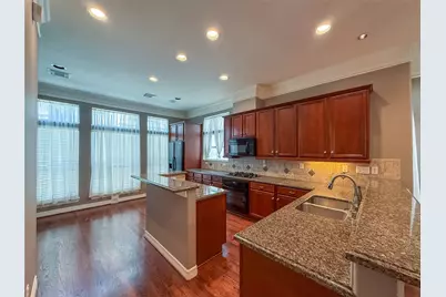 621 Hartman Street, Houston, TX 77007 - Photo 9