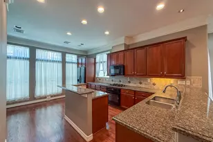 621 Hartman St, Houston, TX 77007 - Photo 9