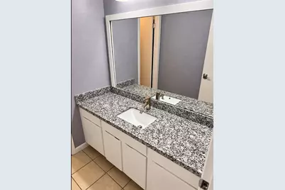 18122 Kings Row, Webster, TX 77058 - Photo 27