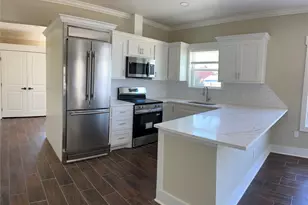 1148 Panama St, Houston, TX 77009 - Photo 7