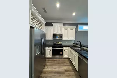 1126 W 23rd Street #C, Houston, TX 77008 - Photo 11