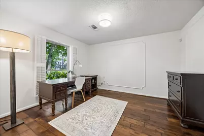 10110 Sugar Hill Drive, Houston, TX 77042 - Photo 15