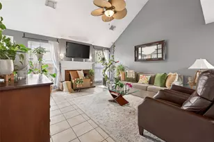 8714 Dawnridge Dr, Houston, TX 77071 - Photo 9