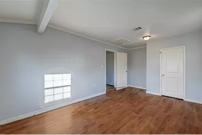 5322 Westover Street, Houston, TX 77033 - Photo 17