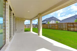 31506 Copper Oaks Ct, Fulshear, TX 77441 - Photo 17