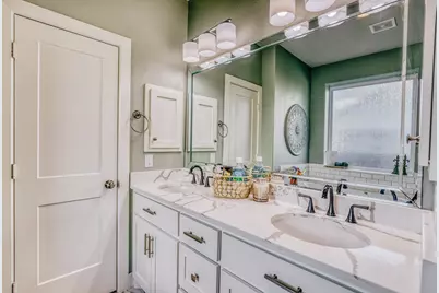 1704 Twin Oaks Circle, Brenham, TX 77833 - Photo 15