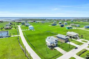 18614 Warrior Rd, Galveston, TX 77554 - Photo 43