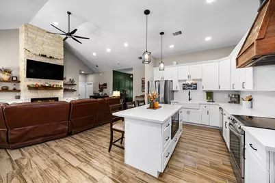 15245 Alchester Lane, Plantersville, TX 77363 - Photo 7