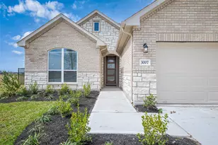 3007 Golden Isle Dr, Texas City, TX 77568 - Photo 3