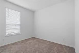 1806 Livadero Ln, Fresno, TX 77545 - Photo 5