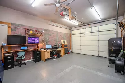 9102 S Pass Lane, Houston, TX 77064 - Photo 31