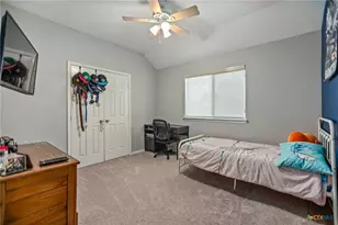 105 Belle Ct, Port Lavaca, TX 77979 - Photo 19