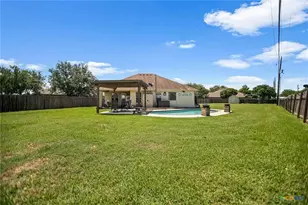 105 Belle Ct, Port Lavaca, TX 77979 - Photo 23