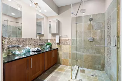 5630 Kiam Street #B, Houston, TX 77007 - Photo 11