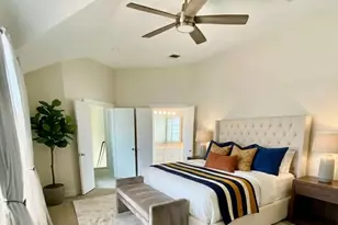 223 W 26th St, Houston, TX 77008 - Photo 31