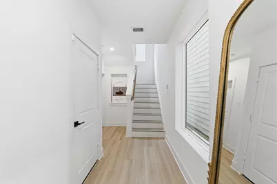 8317 Brecha Lane, Houston, TX 77055 - Photo 3