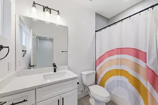 8317 Brecha Ln, Houston, TX 77055 - Photo 11